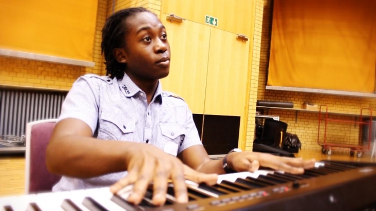 Playing keyboard at a Feel the Buzz workshop Playing keyboard at a Feel the Buzz workshop