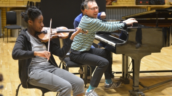 A Feel the Buzz workshop led by composer Fraser Trainer A Feel the Buzz workshop led by composer Fraser Trainer