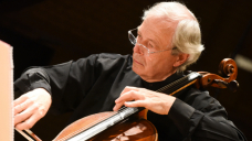 Ulrich Heinen playing cello for BCMG Ulrich Heinen playing cello for BCMG